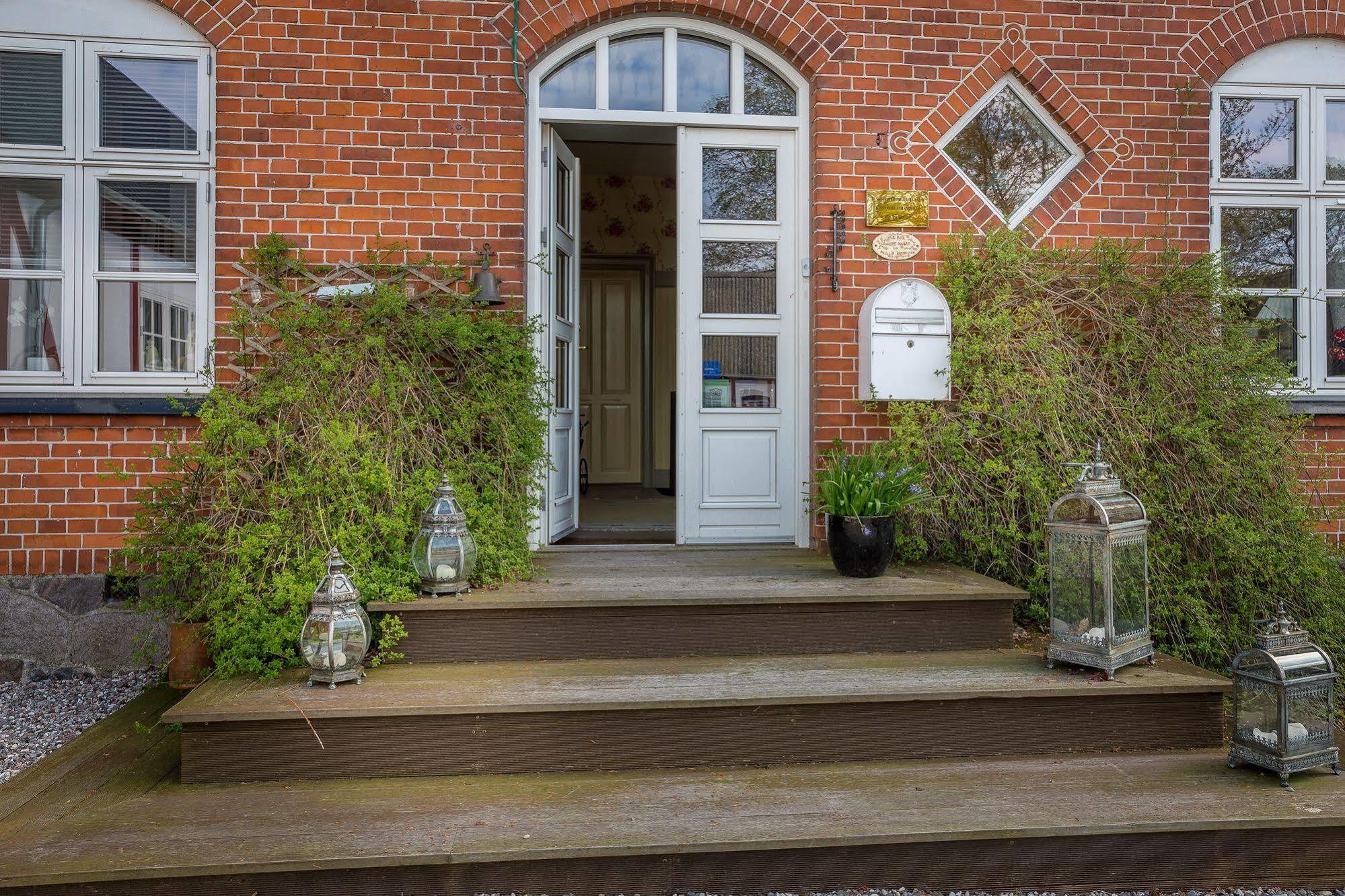 Jungshoved Praestegard B&B Praesto Exterior photo