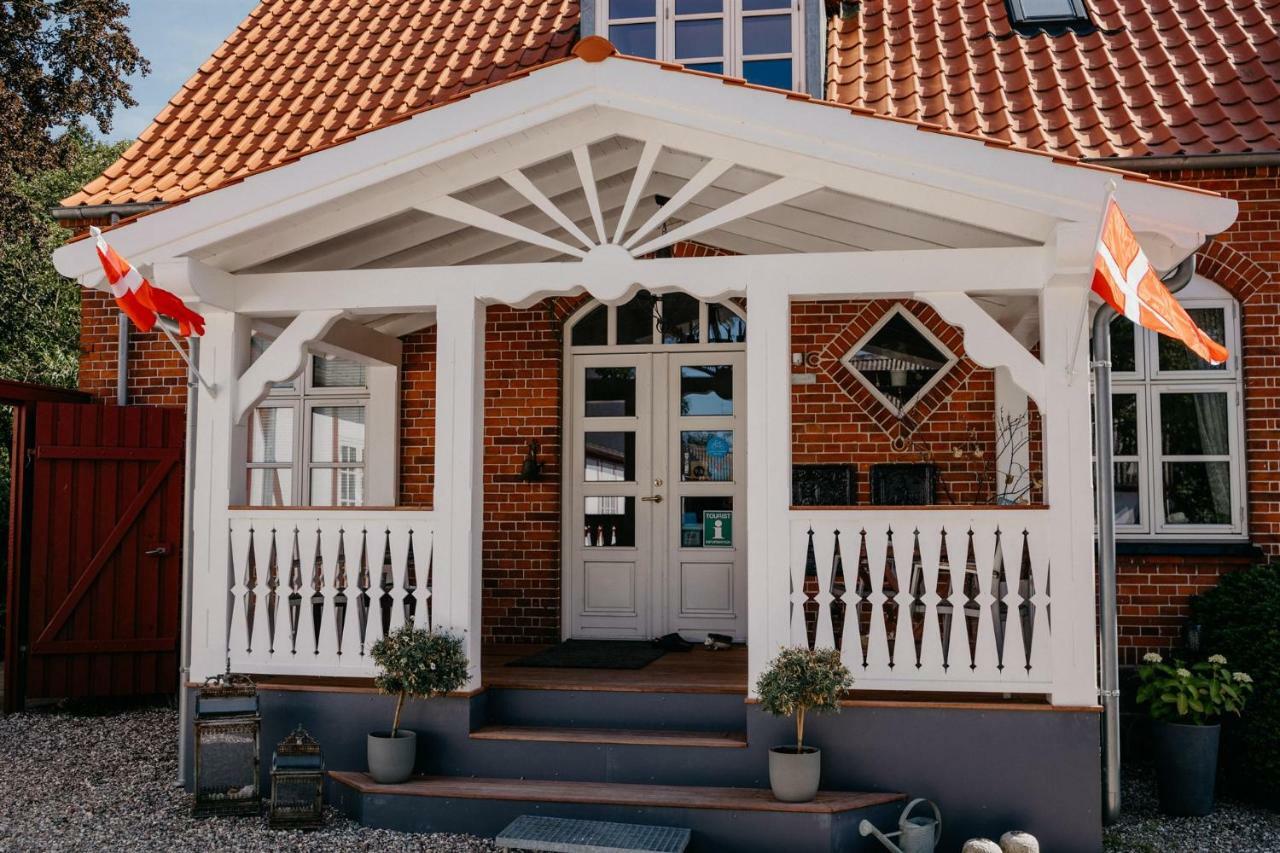 Jungshoved Praestegard B&B Praesto Exterior photo