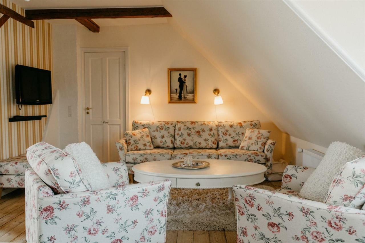 Jungshoved Praestegard B&B Praesto Exterior photo